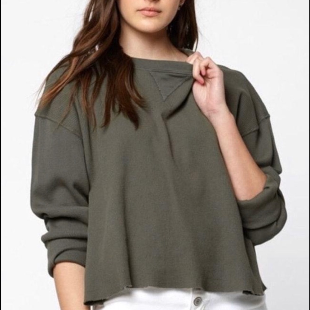 NWOT olive green thermal long sleeve laila top
